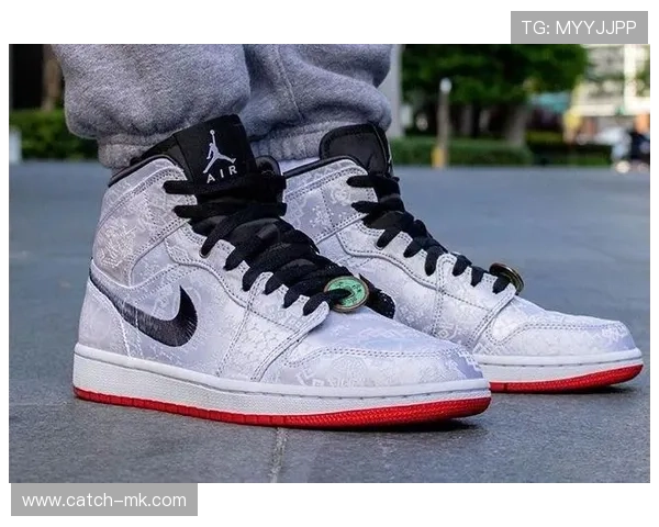 尼克·芬克闪耀短池世锦赛，勇夺2021年冠军荣耀